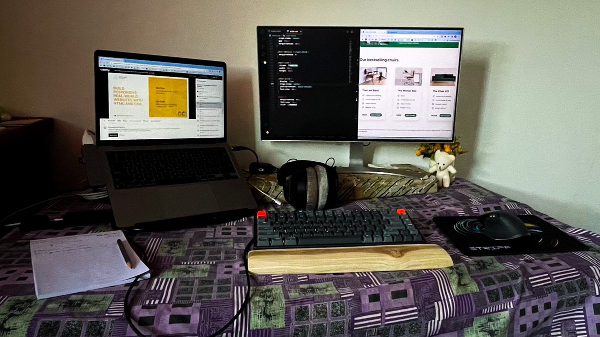 tweet image
